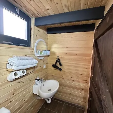 5- Modern Tasarim Ahsap Ev Hotel Çatalca